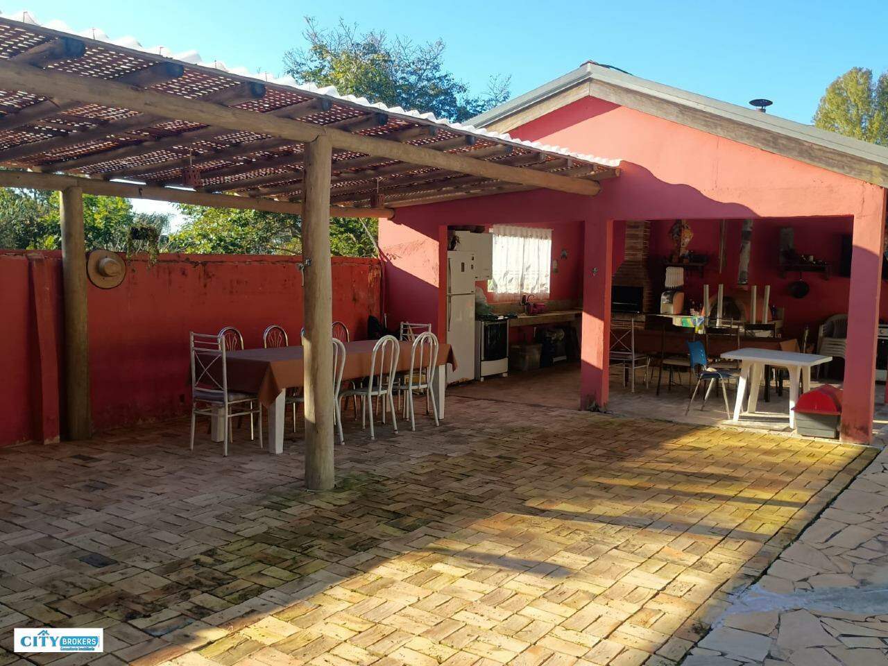 Chácara de 4 quartos a à venda 1.150.000,00 no bairro Lopes Valinhos: 
