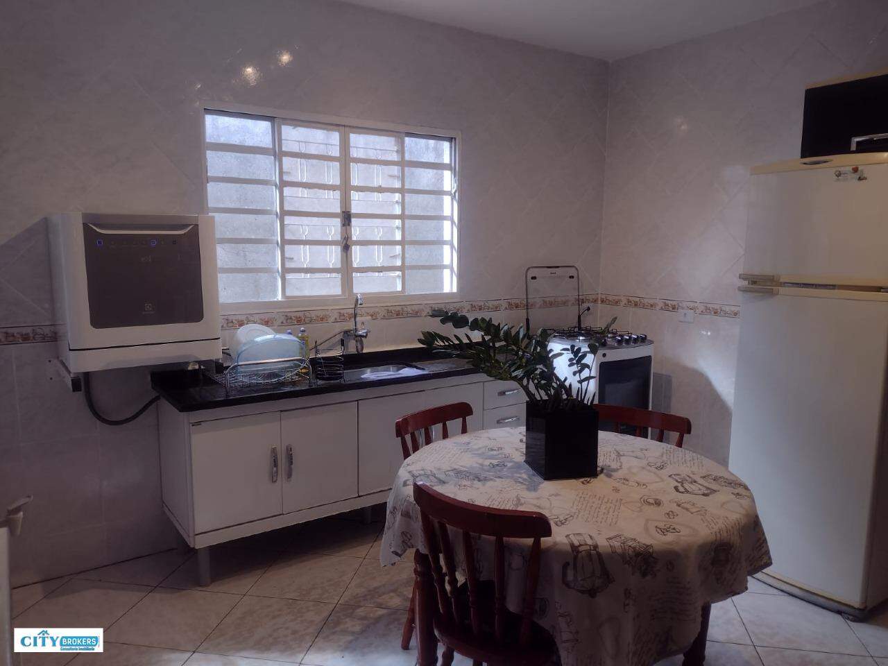 CASA TÉRREA de 3 quartos a à venda 820.000,00 no bairro Jardim Paulista Atibaia: 