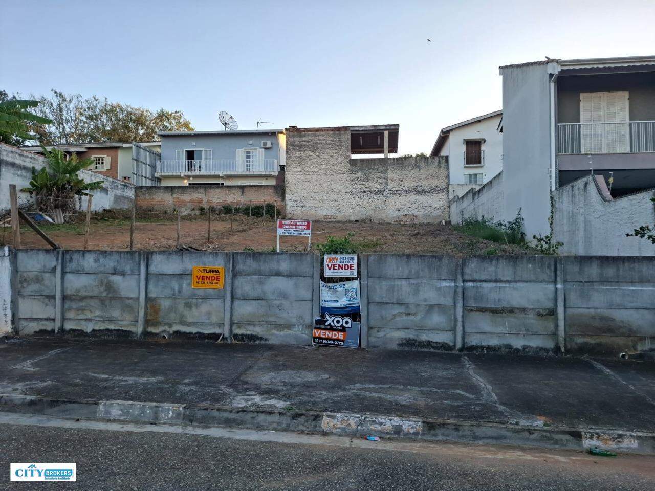 TERRENO de a à venda 450.000,00 no bairro Jardim Tapajós Atibaia: 