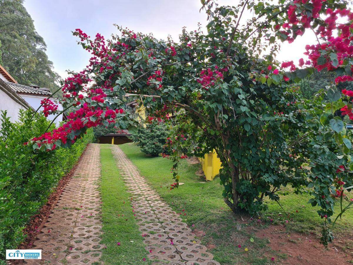 Sobrado de 4 quartos a à venda 1.890.000,00 no bairro Jardim Estância Brasil Atibaia: 