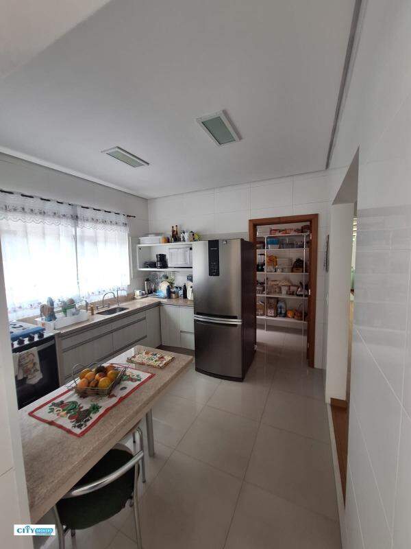 Casa em condomínio de 3 quartos a à venda 2.650.000,00 no bairro Residencial Real Park Arujá: 