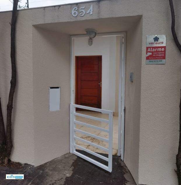 Casa, 3 quartos, 230 m² - Foto 3