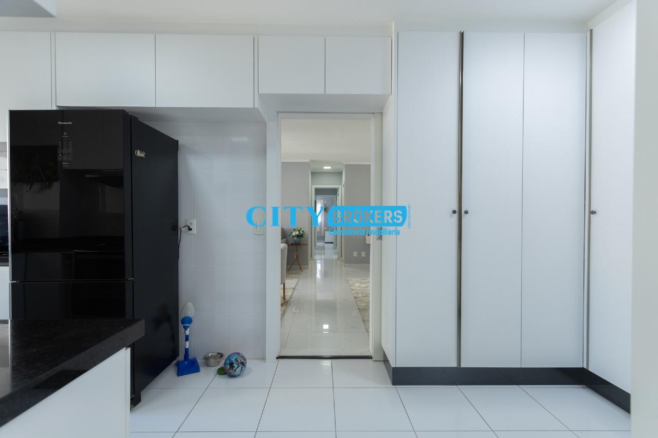 Apartamento, 4 quartos, 154 m² - Foto 8