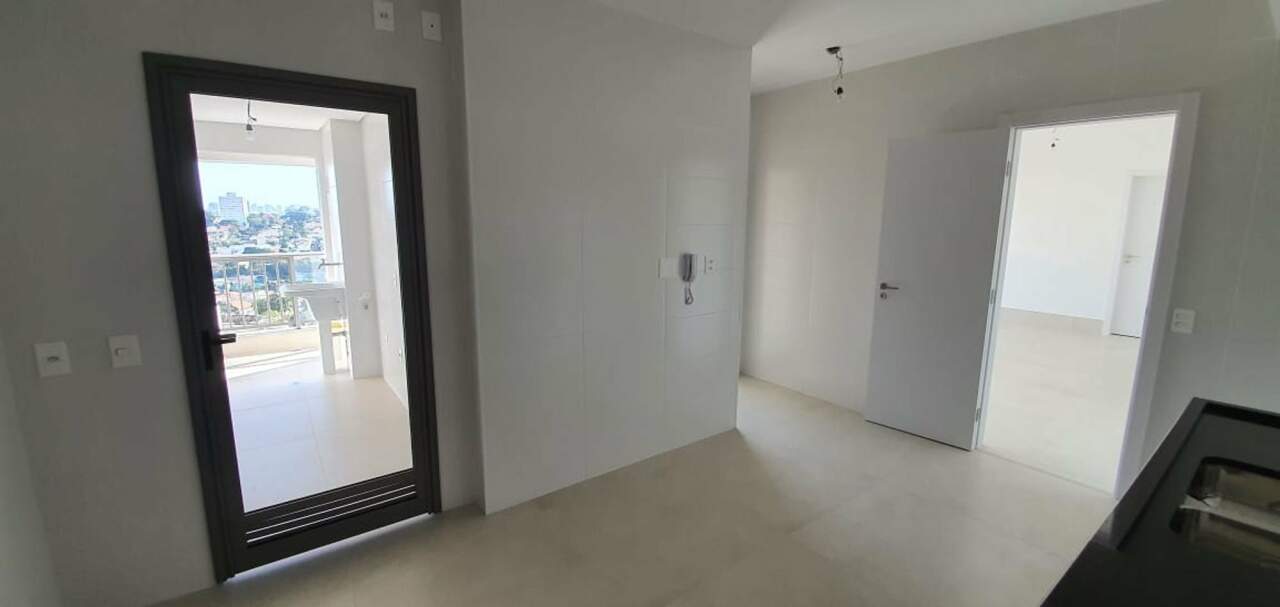 Apartamento à venda com 3 quartos, 131m² - Foto 4