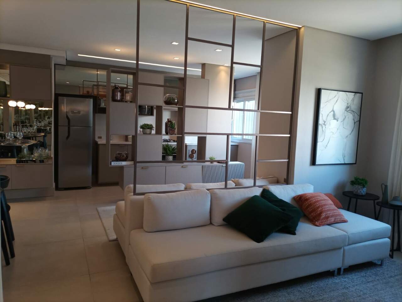 Apartamento à venda com 2 quartos, 56m² - Foto 2