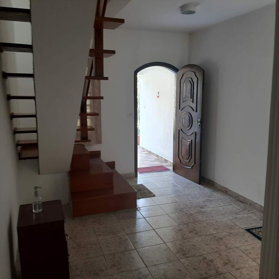 Sobrado à venda com 4 quartos, 300m² - Foto 7