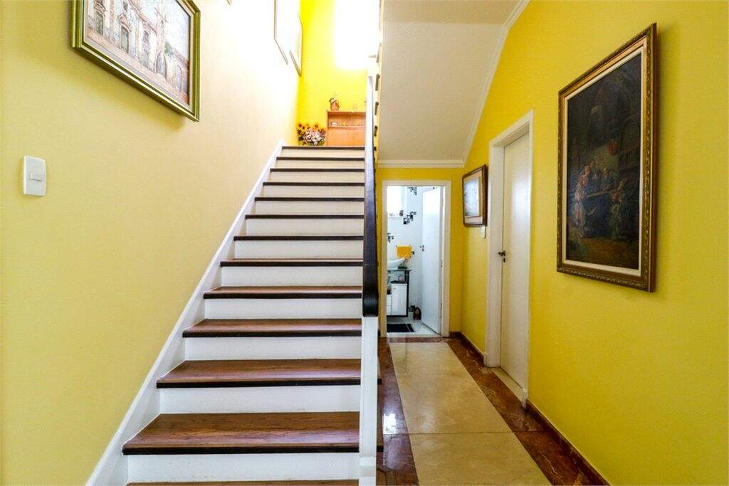 Casa à venda com 5 quartos, 300m² - Foto 14