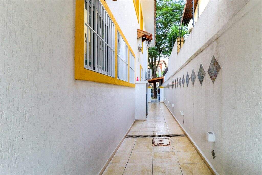 Casa à venda com 5 quartos, 300m² - Foto 30