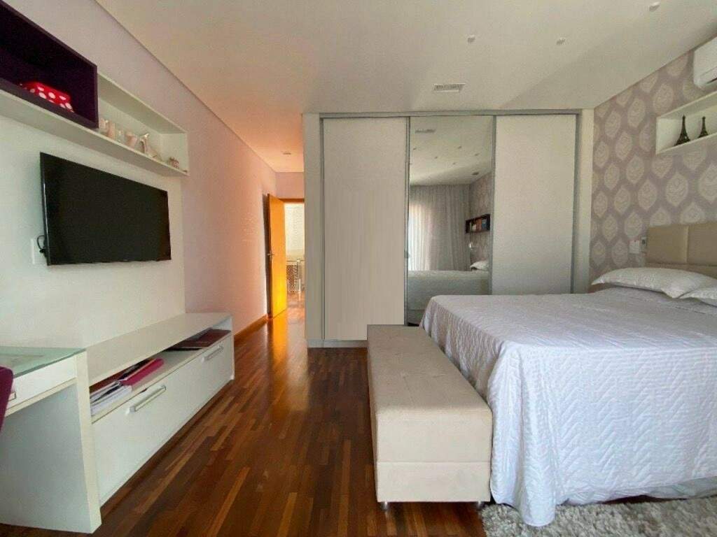 Casa de Condomínio à venda com 4 quartos, 360m² - Foto 13