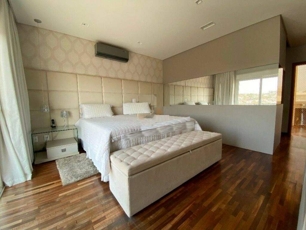 Casa de Condomínio à venda com 4 quartos, 360m² - Foto 17