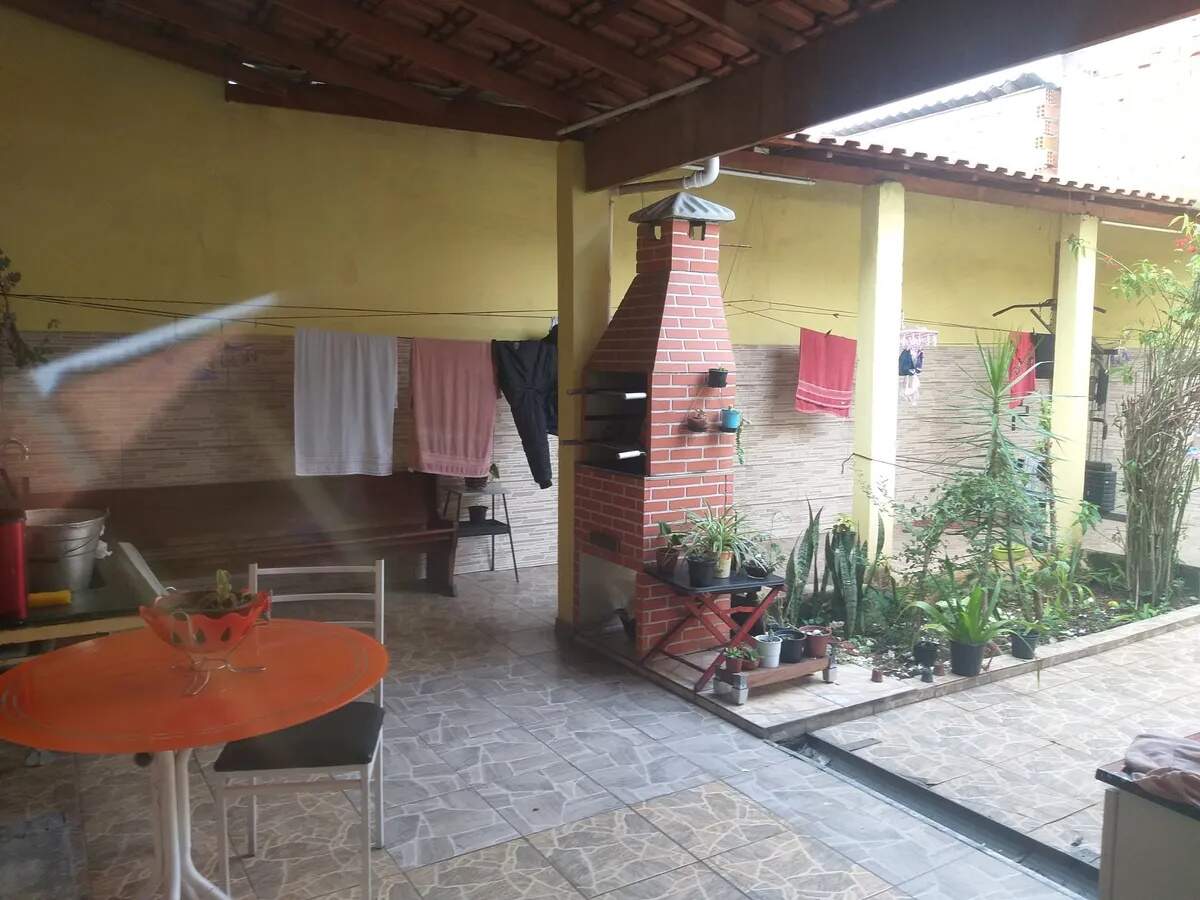 Casa à venda com 2 quartos, 250m² - Foto 10