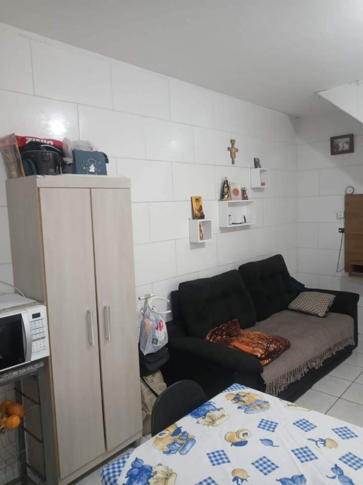 Casa à venda com 2 quartos, 80m² - Foto 7