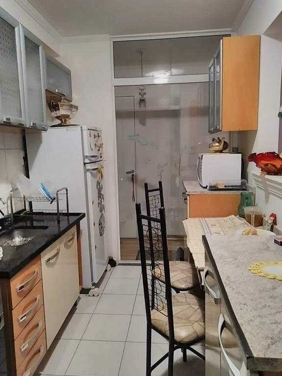 Apartamento à venda com 3 quartos, 82m² - Foto 16