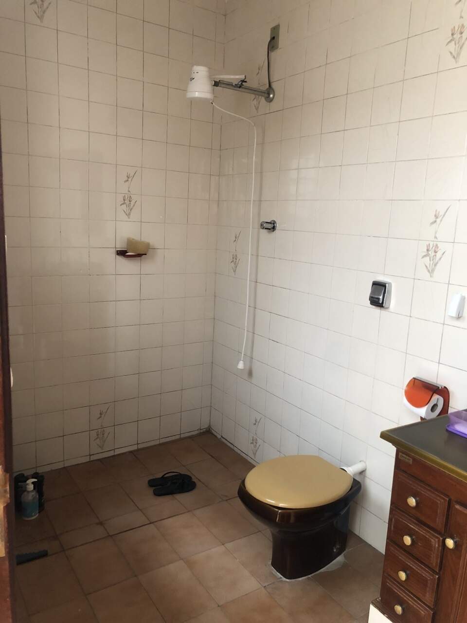 Casa à venda com 3 quartos, 220m² - Foto 1