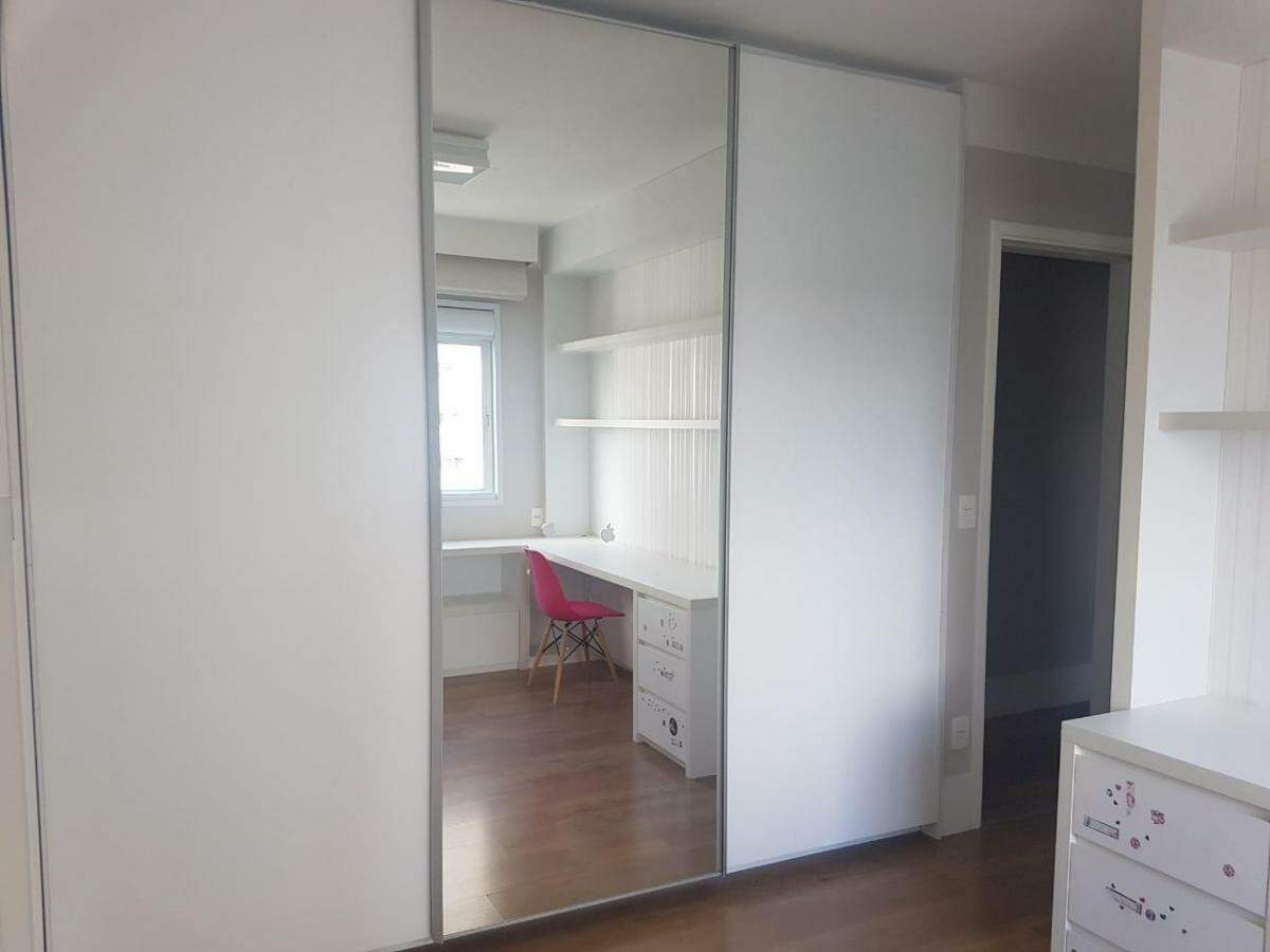 Apartamento à venda com 4 quartos, 210m² - Foto 17