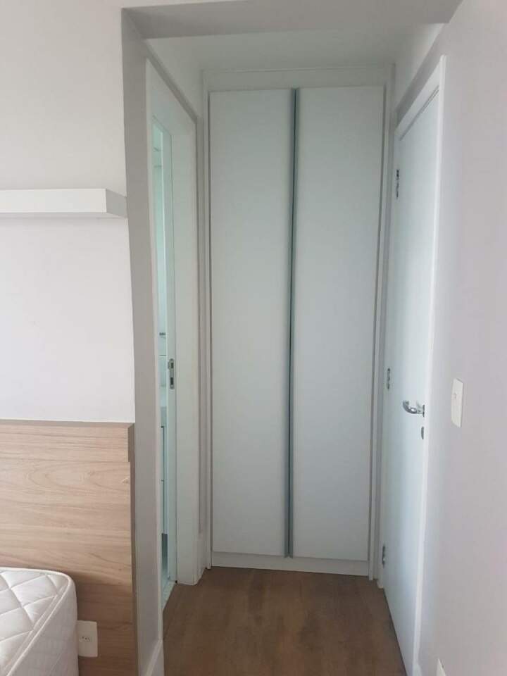 Apartamento à venda com 4 quartos, 210m² - Foto 18