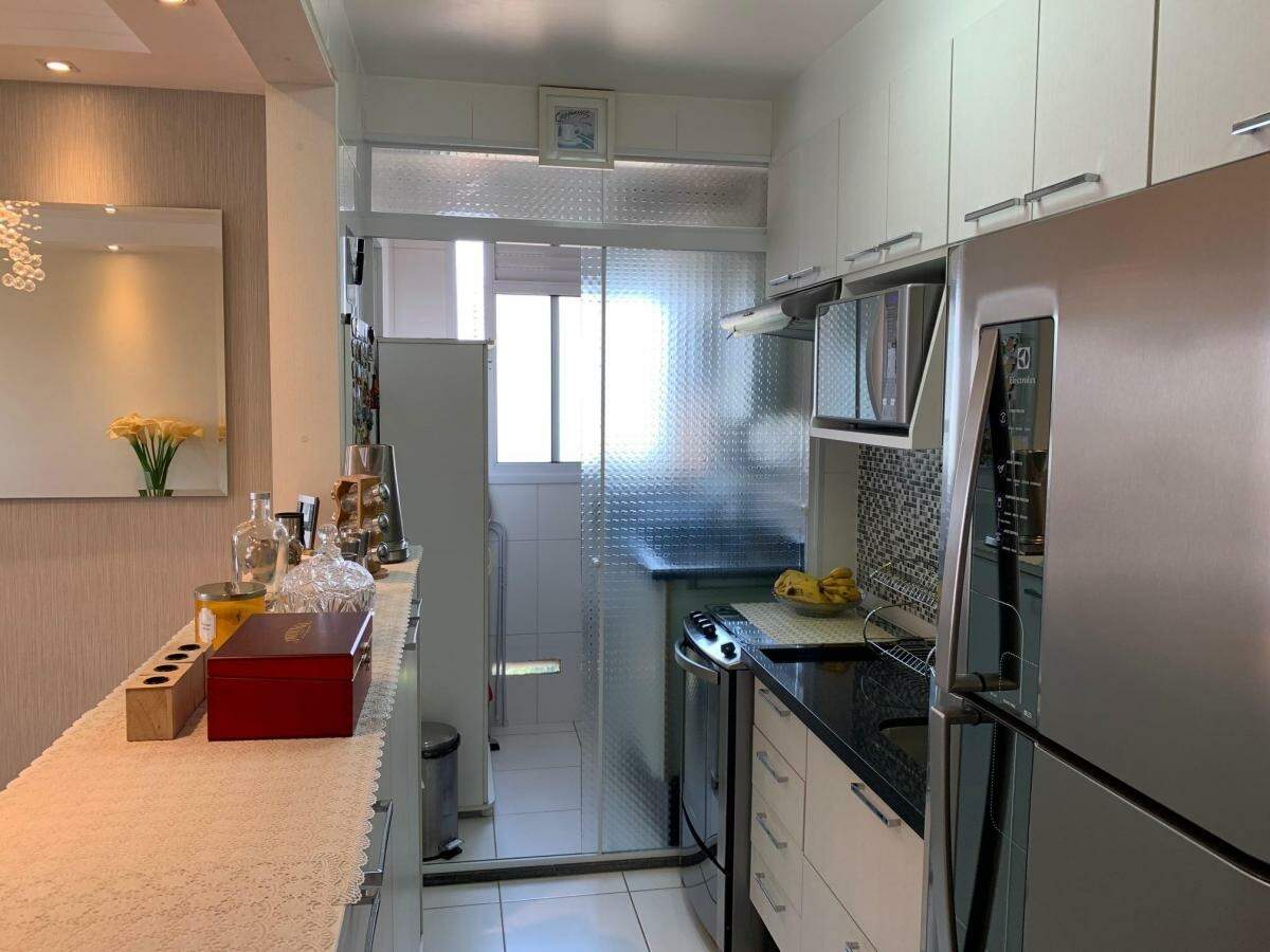 Apartamento à venda com 3 quartos, 69m² - Foto 7