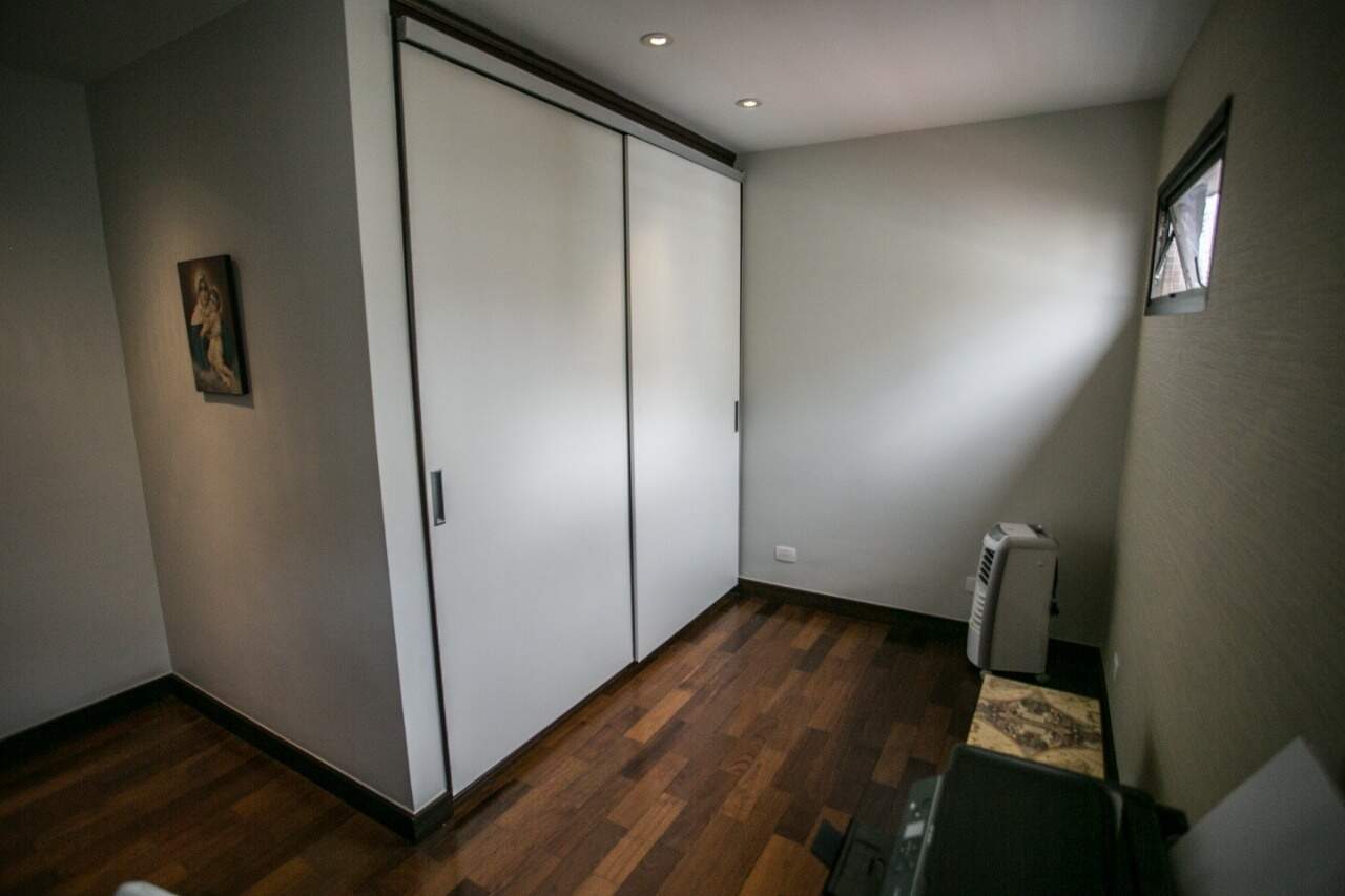 Apartamento à venda com 4 quartos, 290m² - Foto 14