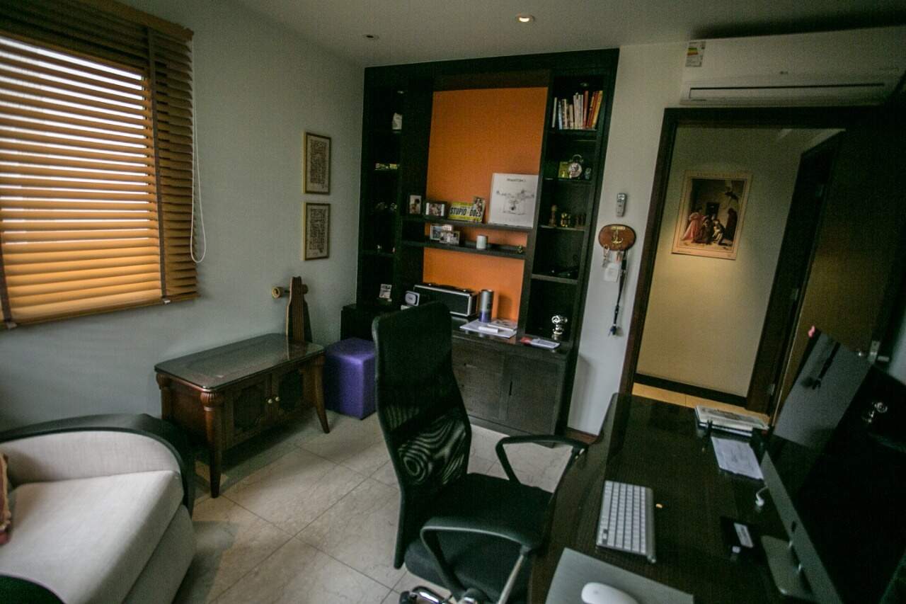 Apartamento à venda com 4 quartos, 290m² - Foto 17