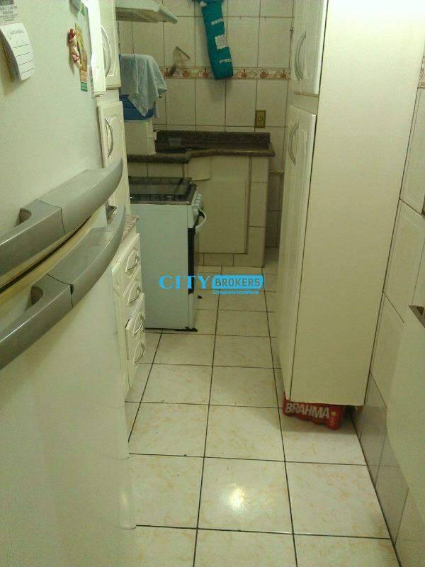 Apartamento à venda com 3 quartos, 63m² - Foto 3