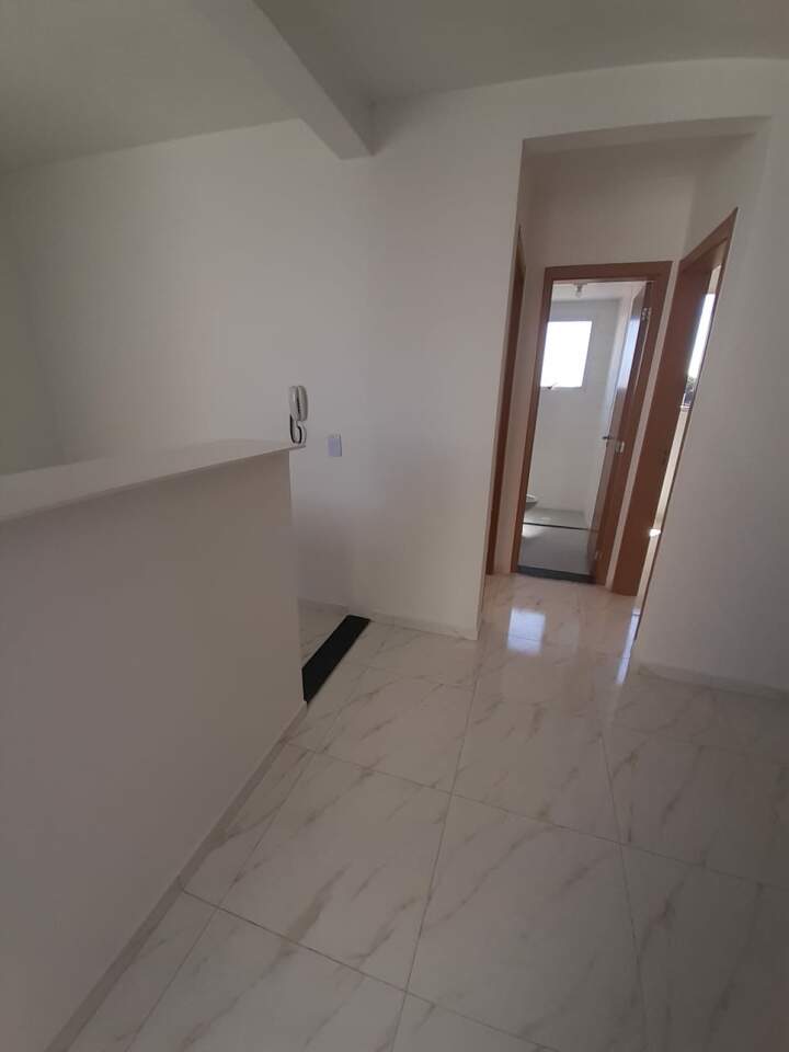 Apartamento à venda com 2 quartos, 42m² - Foto 4