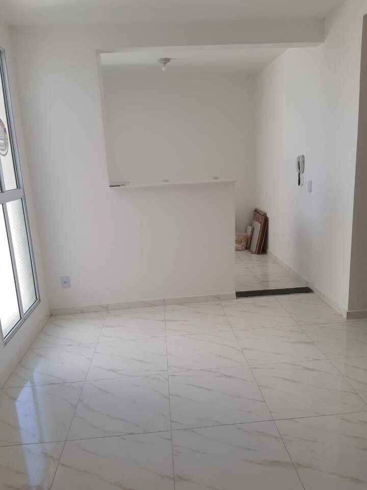 Apartamento à venda com 2 quartos, 42m² - Foto 3