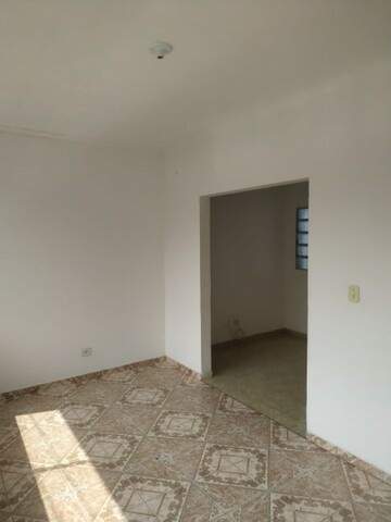 Casa à venda com 4 quartos, 128m² - Foto 3