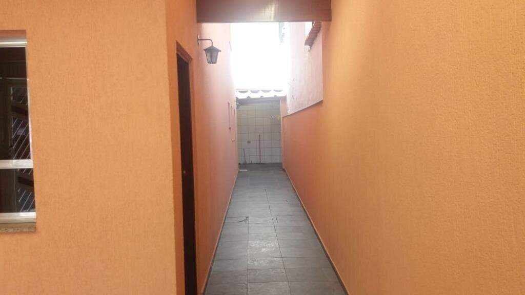 Sobrado à venda com 3 quartos, 144m² - Foto 2