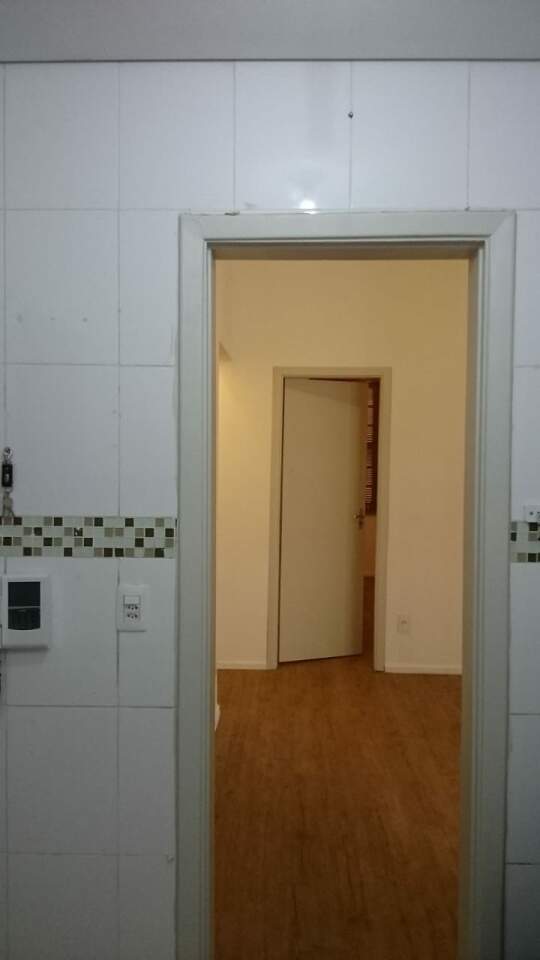 Apartamento à venda com 2 quartos, 83m² - Foto 19