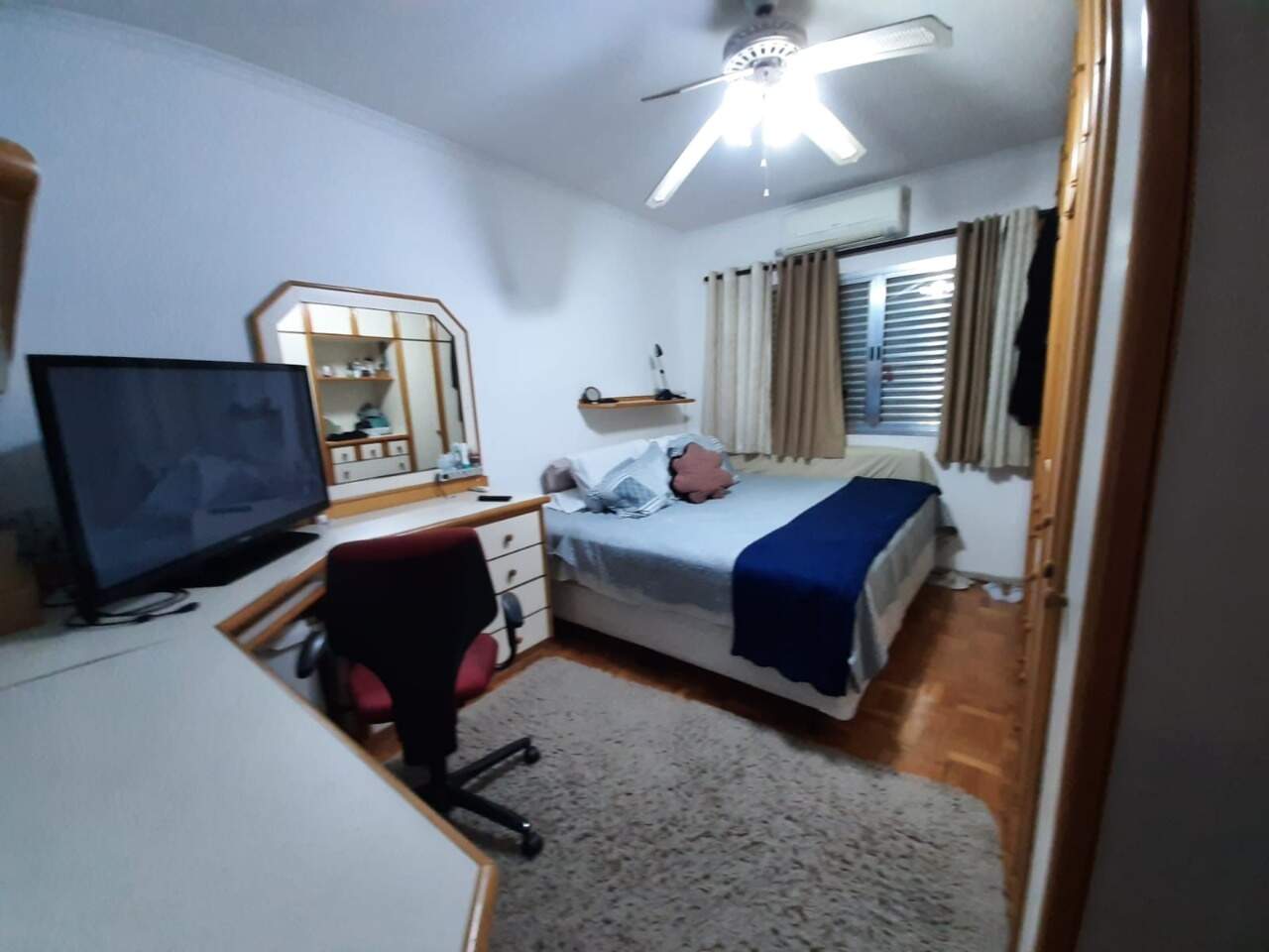 Casa à venda com 4 quartos, 300m² - Foto 12