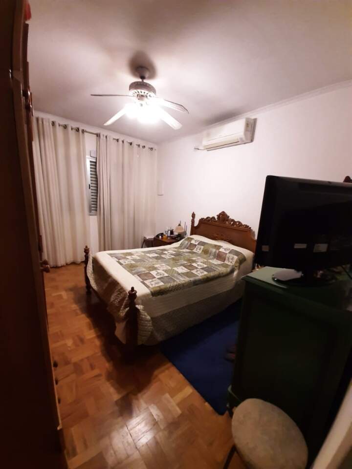 Casa à venda com 4 quartos, 300m² - Foto 14