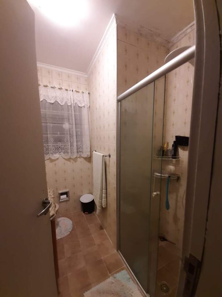 Casa à venda com 4 quartos, 300m² - Foto 17