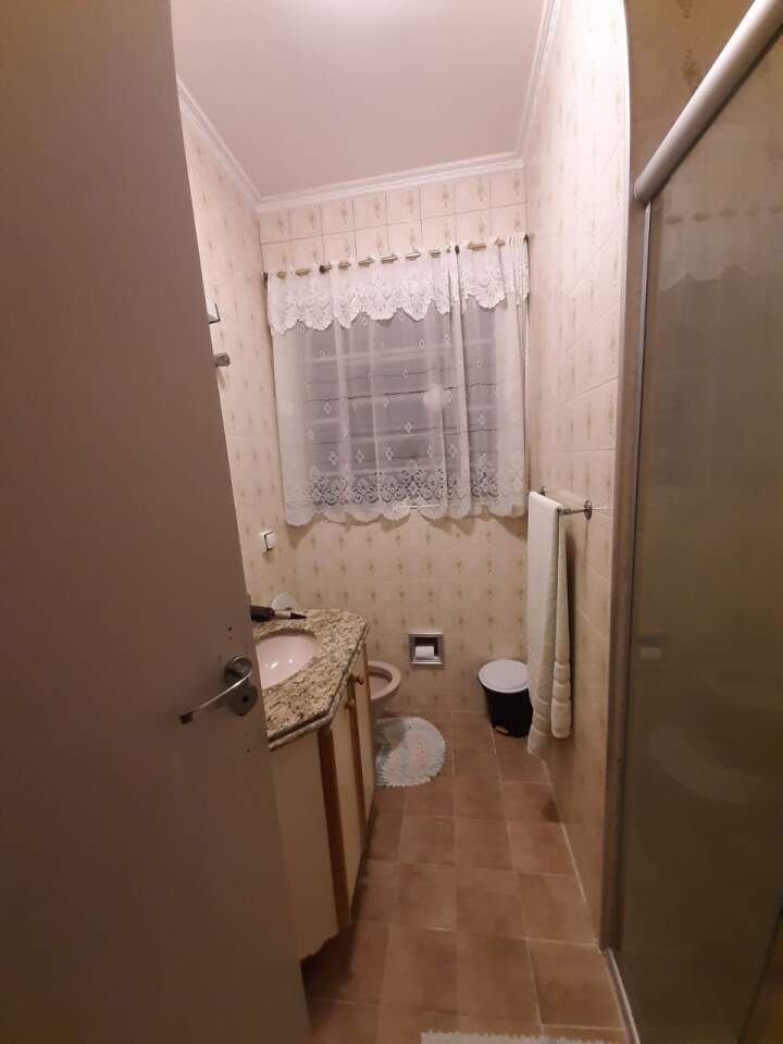 Casa à venda com 4 quartos, 300m² - Foto 19