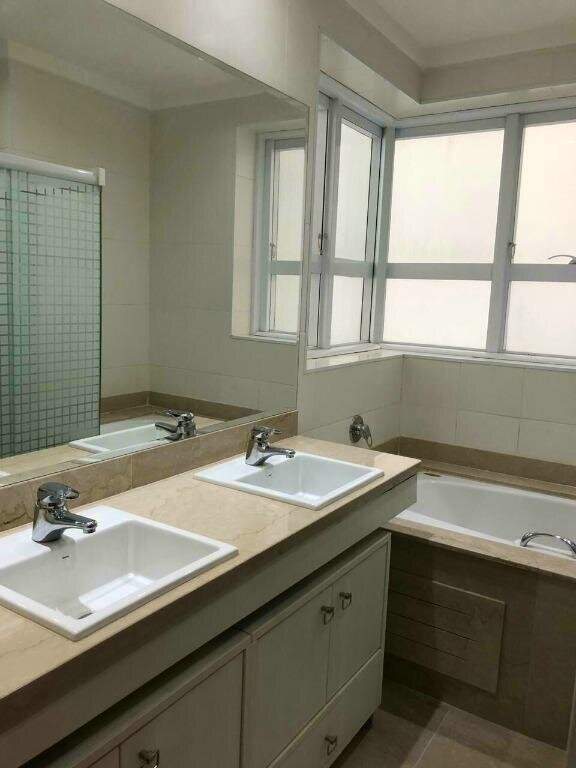 Apartamento à venda com 3 quartos, 200m² - Foto 16