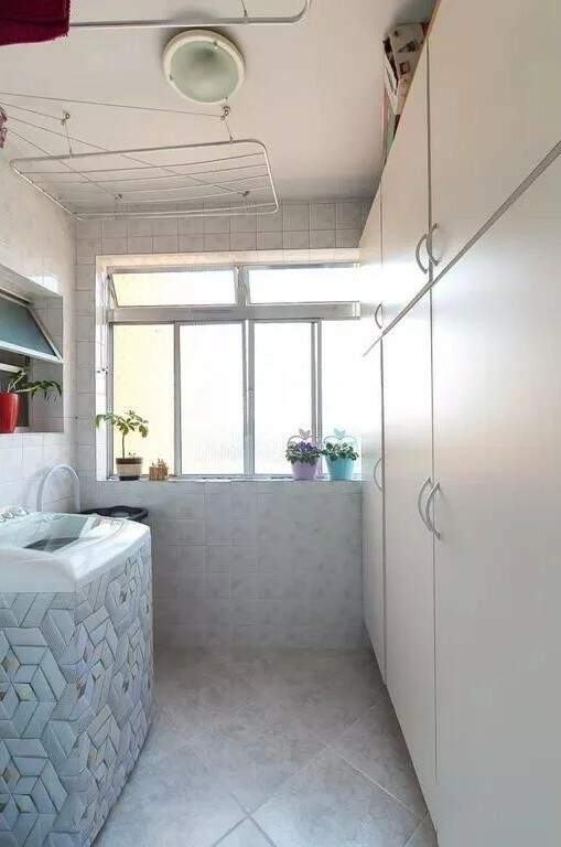 Apartamento à venda com 3 quartos, 76m² - Foto 1