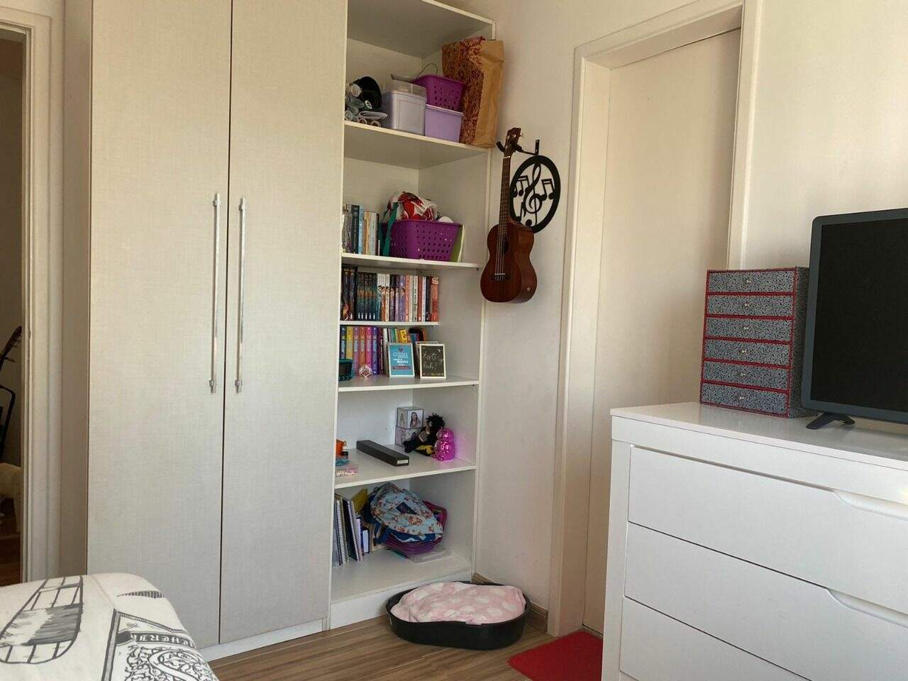 Apartamento à venda com 3 quartos, 105m² - Foto 4