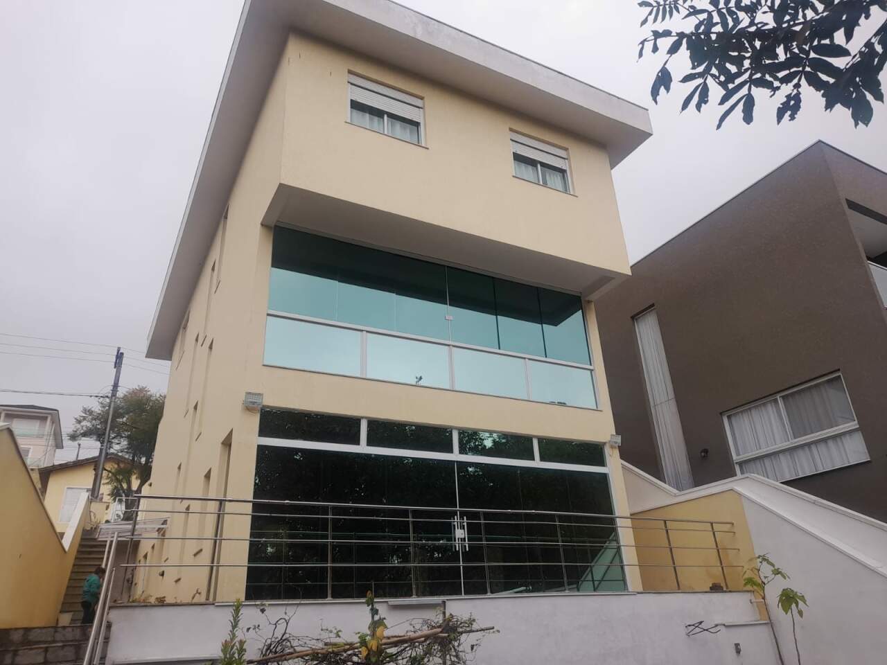 Sobrado à venda com 5 quartos, 300m² - Foto 4