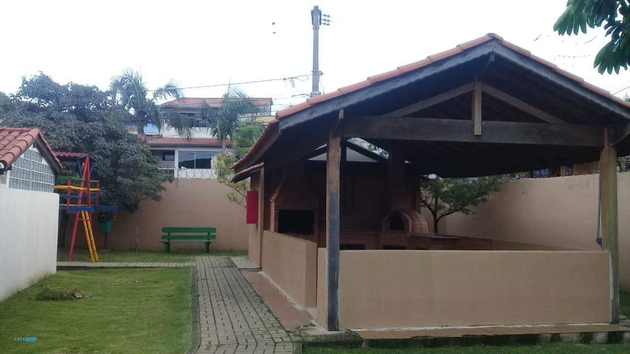 Sobrado à venda com 2 quartos, 51m² - Foto 4