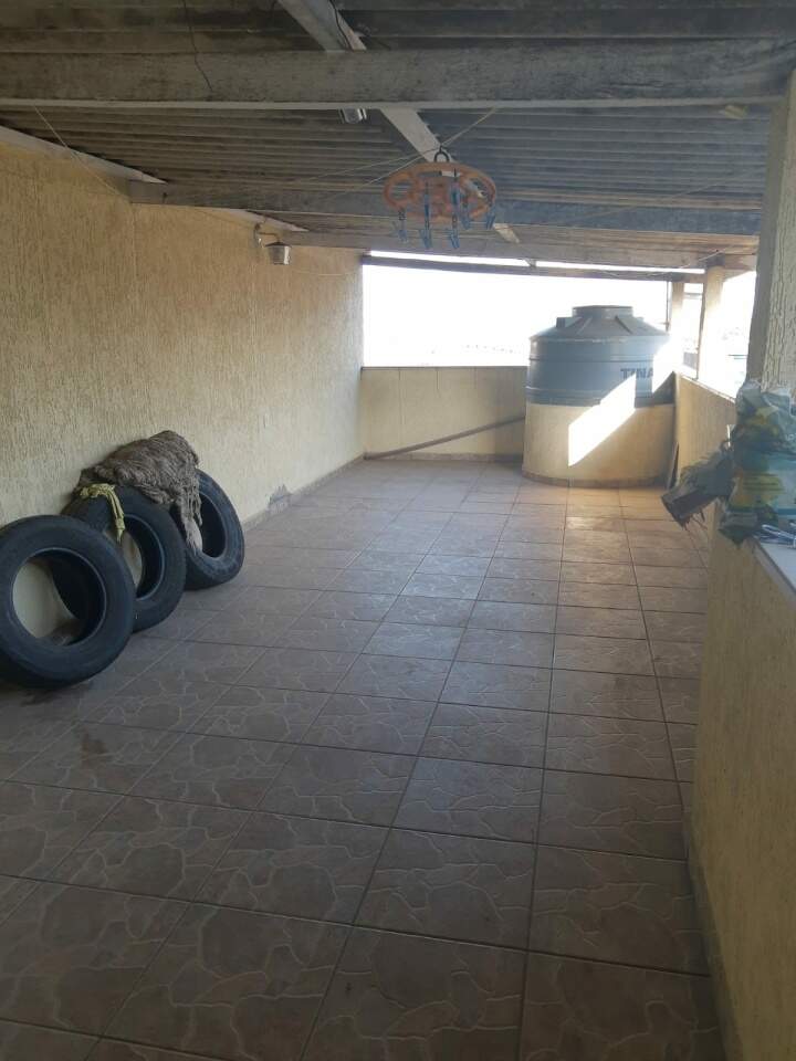 Sobrado à venda com 3 quartos, 125m² - Foto 1