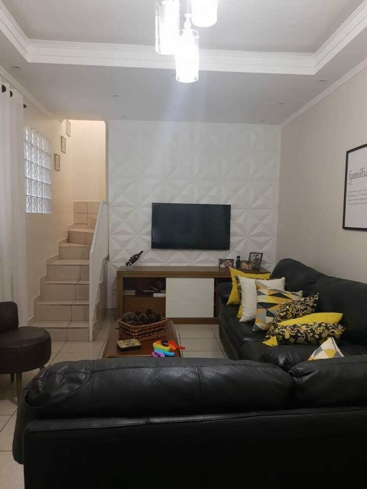 Sobrado à venda com 3 quartos, 125m² - Foto 3