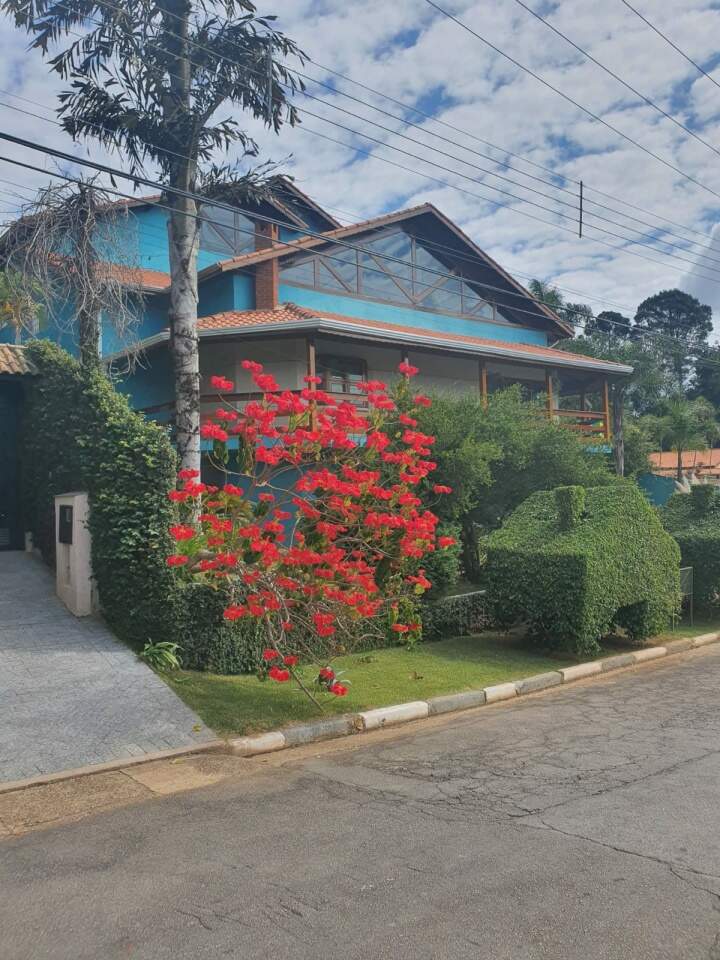 Casa de Condomínio à venda com 4 quartos, 800m² - Foto 3