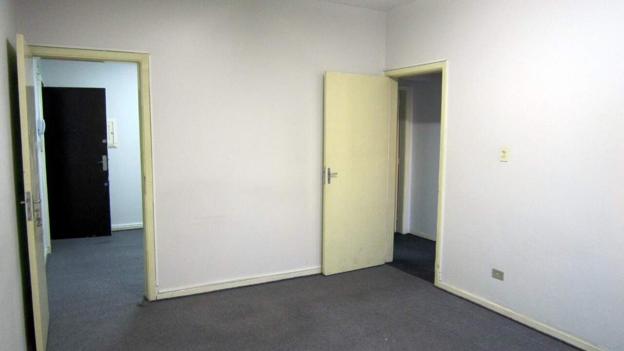 Apartamento à venda com 2 quartos, 55m² - Foto 2