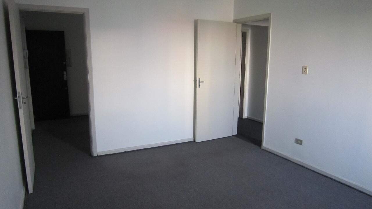 Apartamento à venda com 2 quartos, 55m² - Foto 10