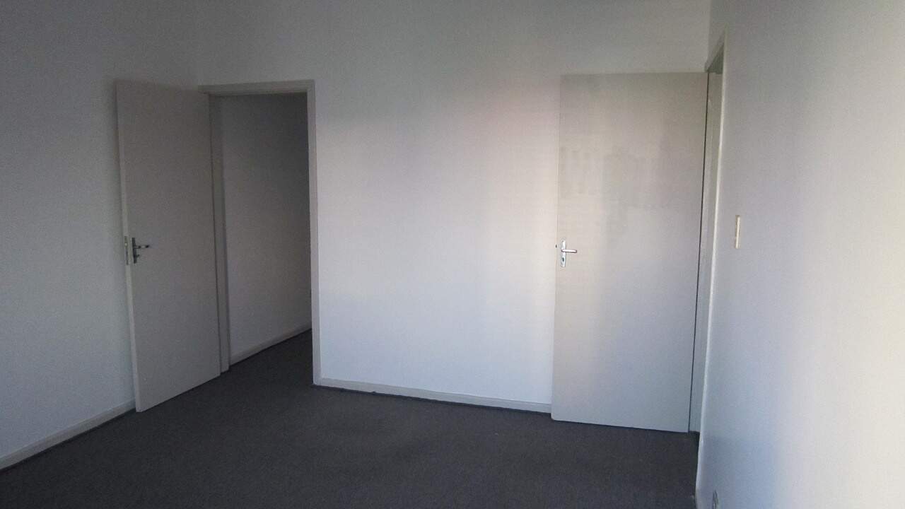 Apartamento à venda com 2 quartos, 55m² - Foto 3