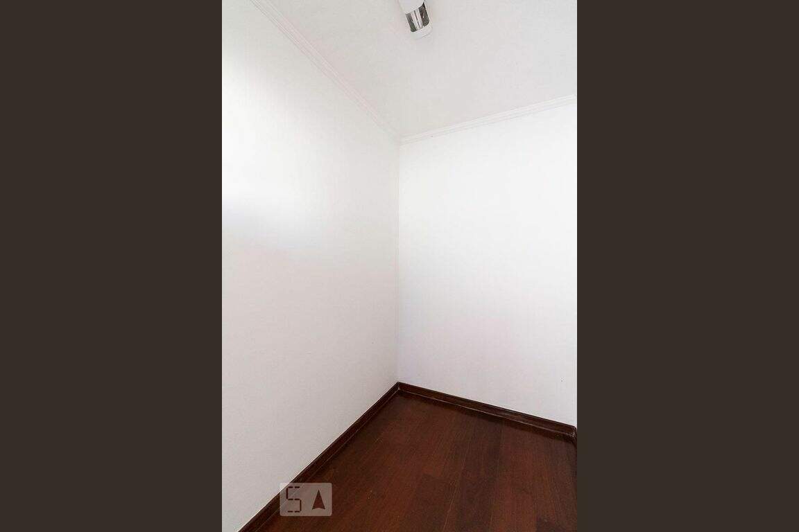 Apartamento à venda com 3 quartos, 110m² - Foto 12