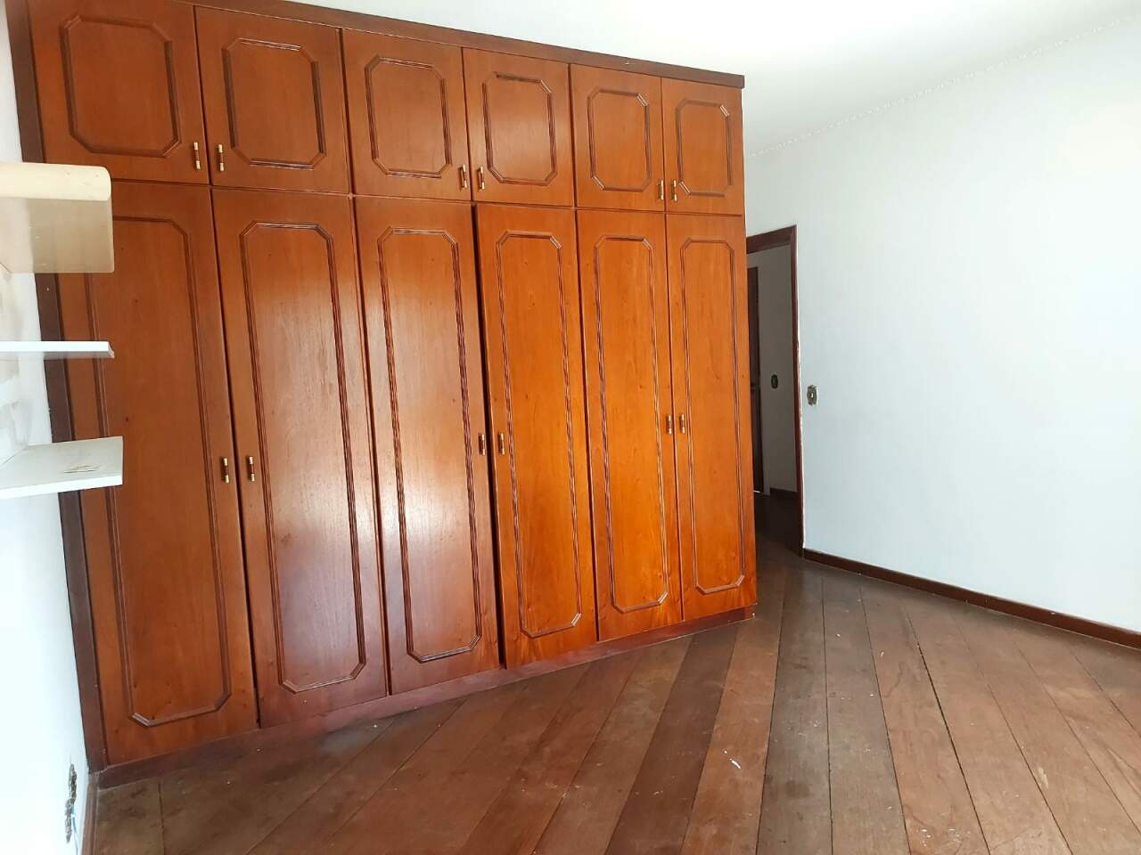 Casa à venda com 4 quartos, 352m² - Foto 24