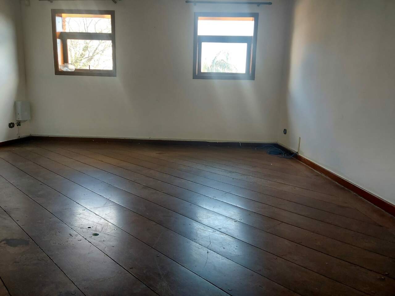 Casa à venda com 4 quartos, 352m² - Foto 33