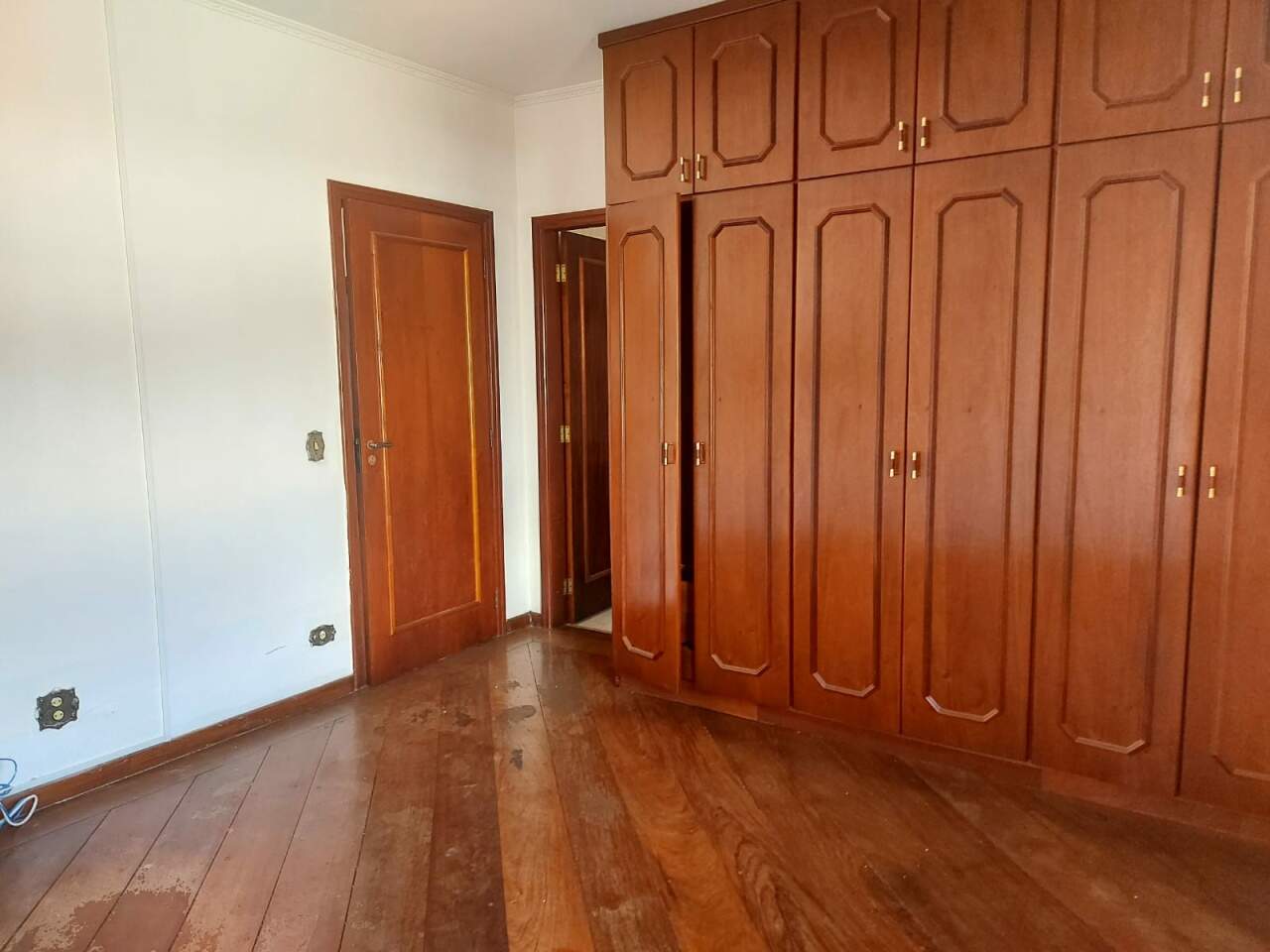 Casa à venda com 4 quartos, 352m² - Foto 49