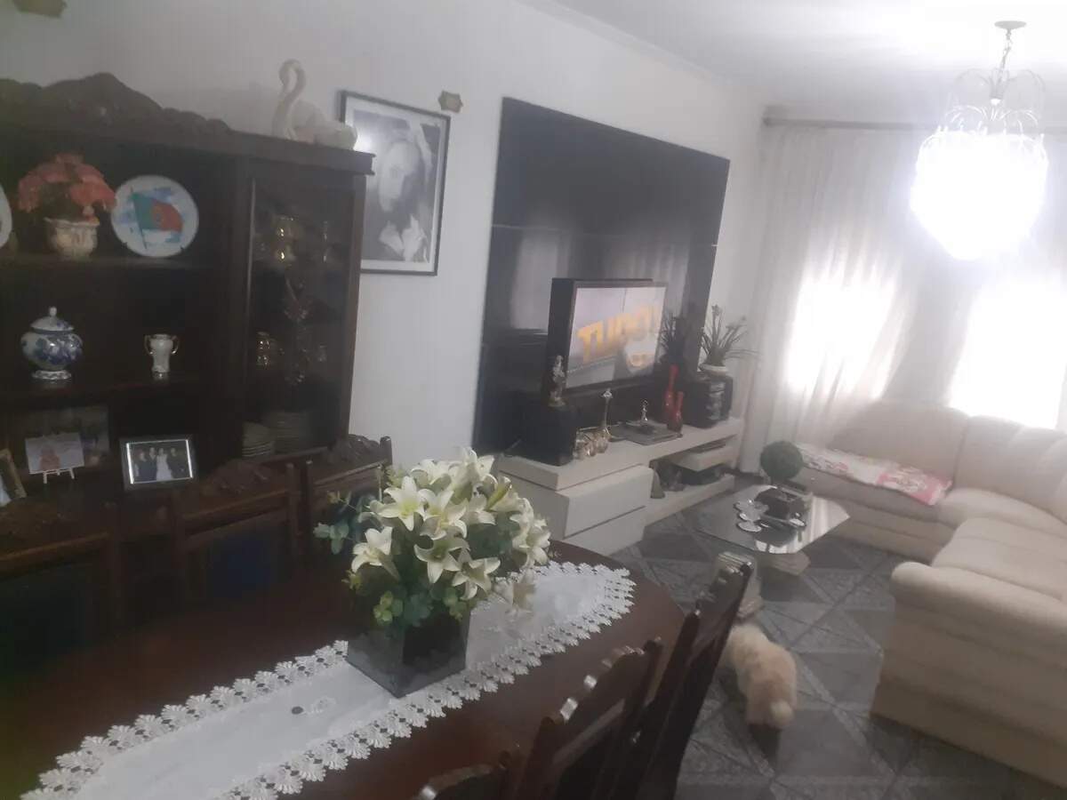 Sobrado à venda com 3 quartos, 123m² - Foto 1