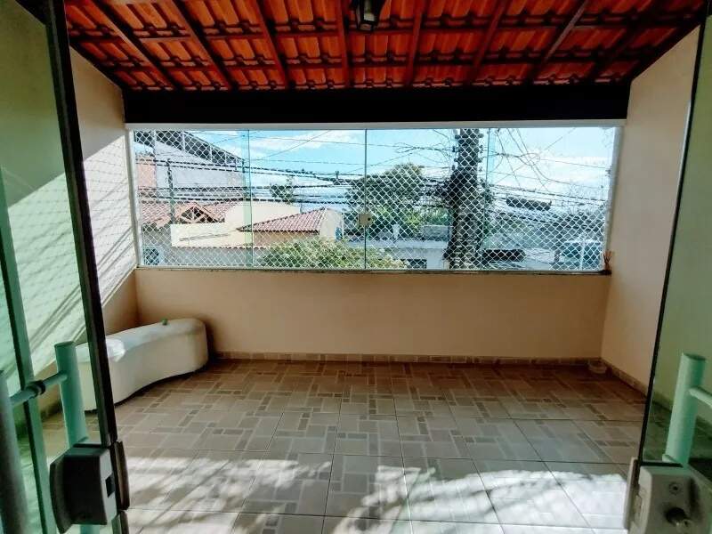 Sobrado à venda com 2 quartos, 125m² - Foto 5